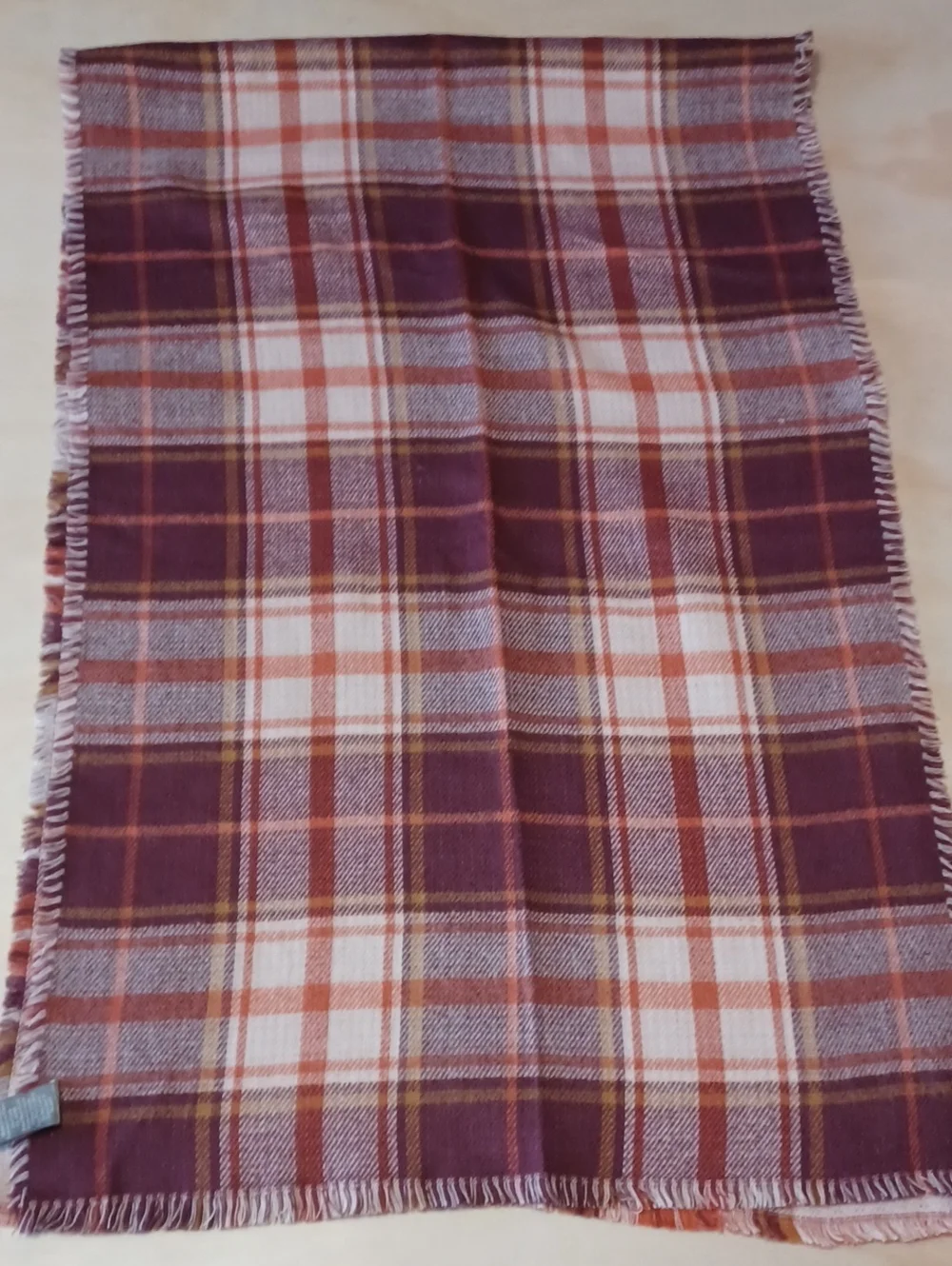 Vince Camuto Reversible Plaid Houdstooth Scarf 80×26 Wrap Blanket Unisex